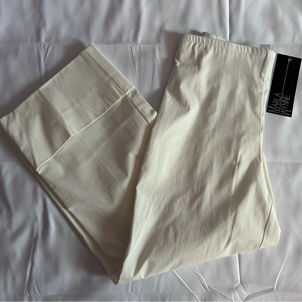 NWTs Marla Wynne White Pull On Pants Wide Legs And Cropped Size 8